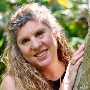 Meet your Posher, Gigi